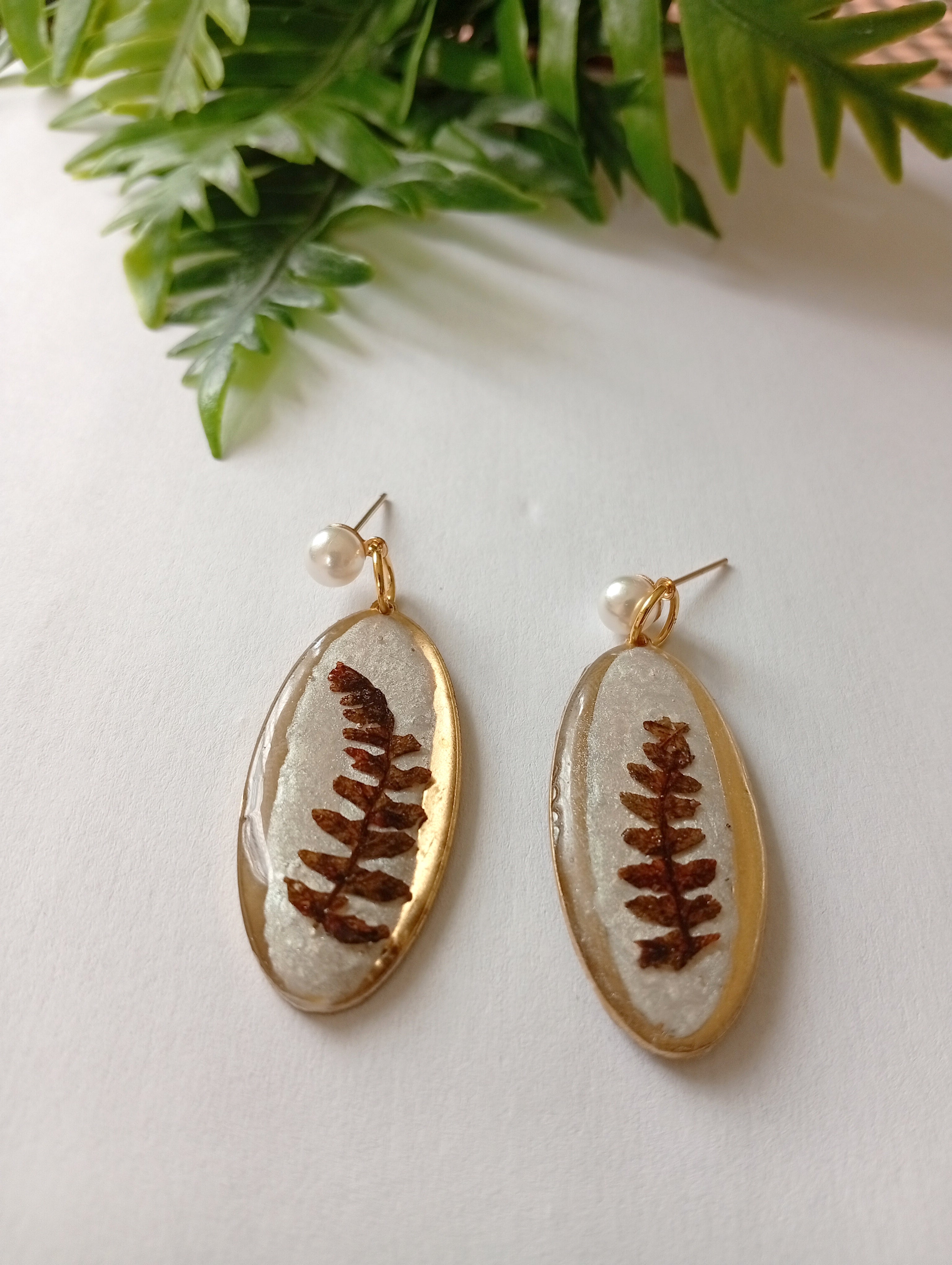 Pendientes Louro